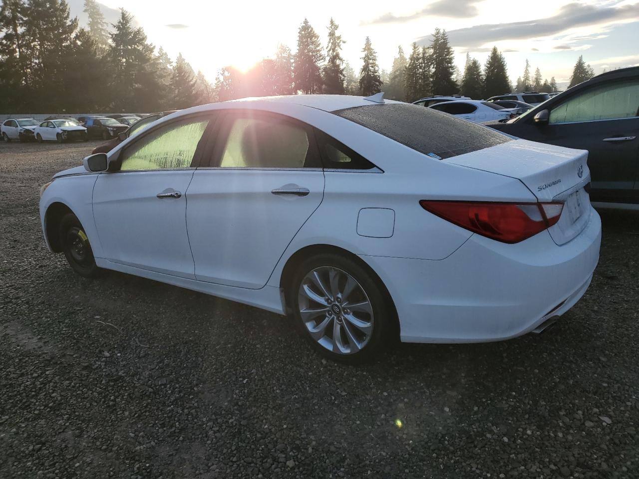 Image 2 of 2013 HYUNDAI SONATA SE 2013 with VIN 5NPEC4AC5DH798114