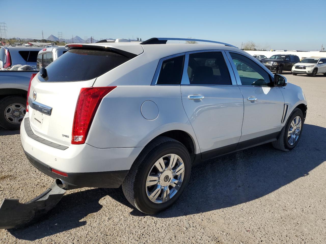 Obraz 3 z 2016 CADILLAC SRX LUXURY COLLECTION 2016 z VIN 3GYFNBE32GS548329