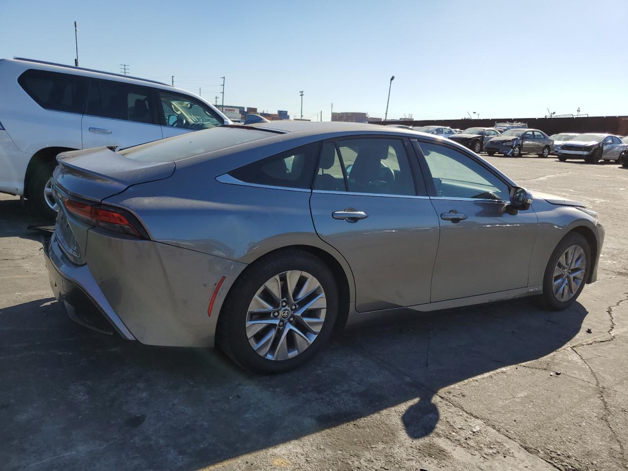 Obraz 3 z 2023 TOYOTA MIRAI XLE 2023 z VIN JTDAAAAA8PA008432