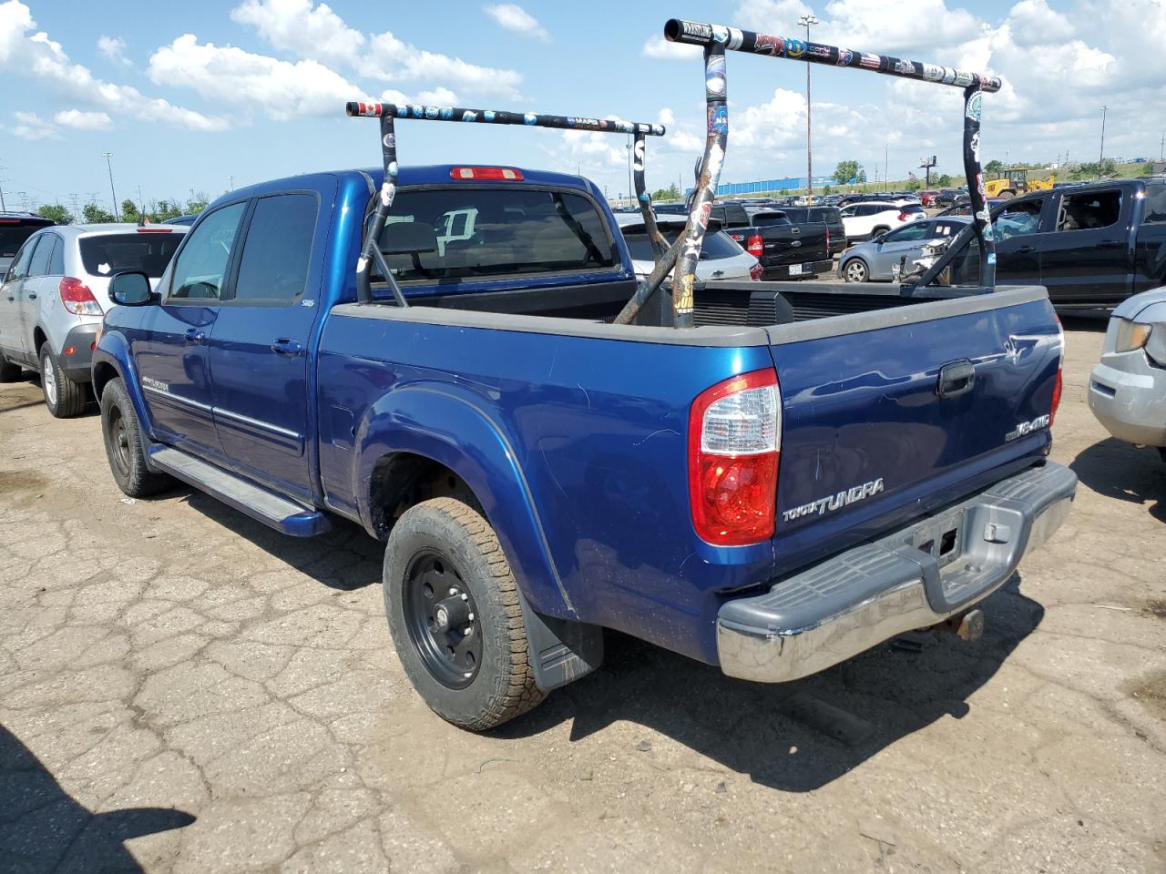 Obraz 2 z 2005 TOYOTA TUNDRA DOUBLE CAB SR5 2005 z VIN 5TBDT44155S485736
