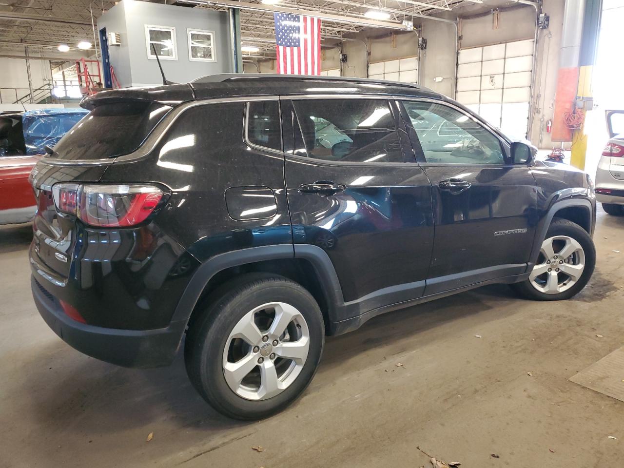 Obraz 3 z 2021 JEEP COMPASS LATITUDE 2021 z VIN 3C4NJDBB2MT578991