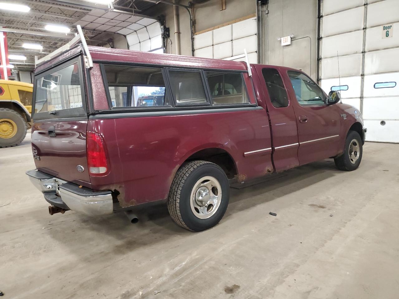 Image 3 of 1998 FORD F150  1998 with VIN 1FTZX1761WNC24943