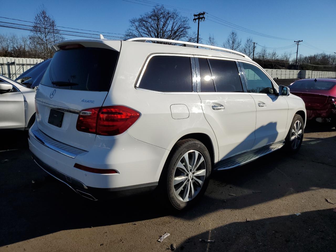 Изображение 3 2016 MERCEDES-BENZ GL 450 4MATIC 2016 с VIN 4JGDF6EE2GA645689
