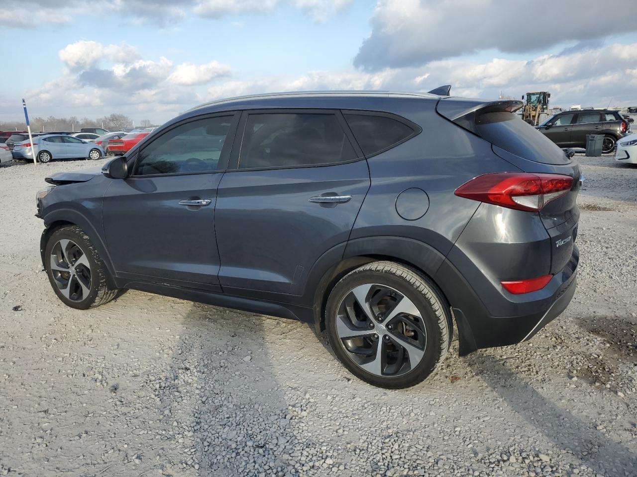 Image 2 of 2016 HYUNDAI TUCSON LIMITED 2016 with VIN KM8J33A27GU164549
