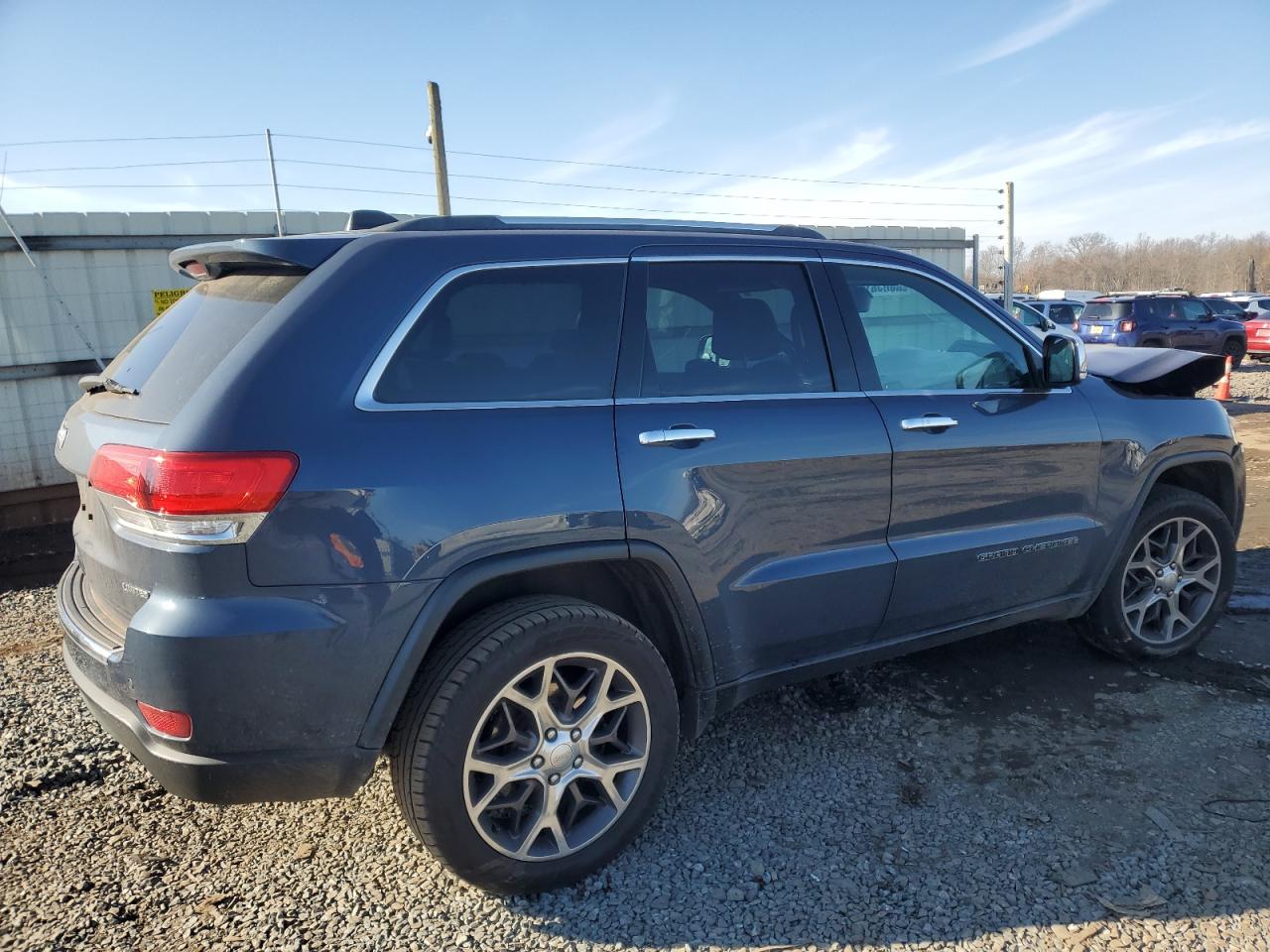 Image 3 of 2019 JEEP GRAND CHEROKEE LIMITED 2019 with VIN 1C4RJFBG0KC825569