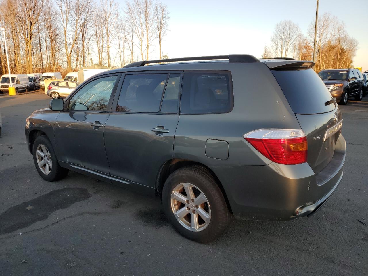 Image 2 of 2008 TOYOTA HIGHLANDER  2008 with VIN JTEES41A582105899