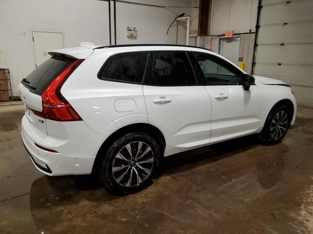 Изображение 3 2024 VOLVO XC60 PLUS 2024 с VIN YV4L12RL0R1885565