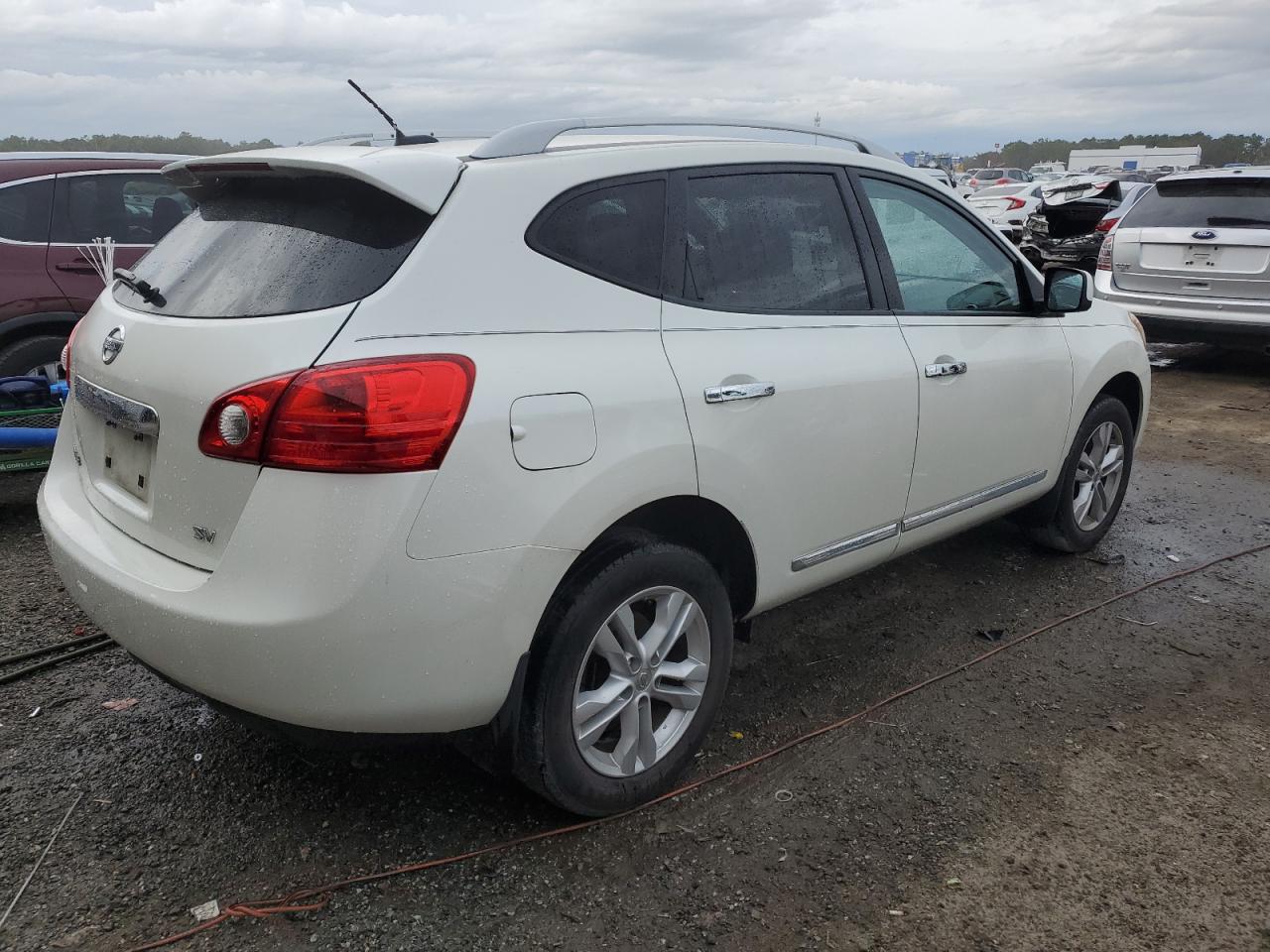 Изображение 3 2013 NISSAN ROGUE S 2013 с VIN JN8AS5MT7DW008183