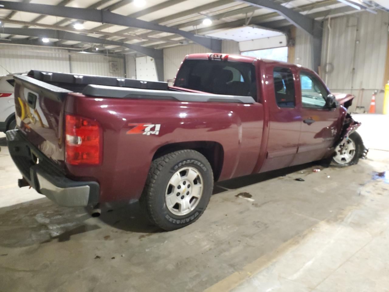 Image 3 of 2013 CHEVROLET SILVERADO K1500 LT 2013 with VIN 1GCRKSE75DZ272760