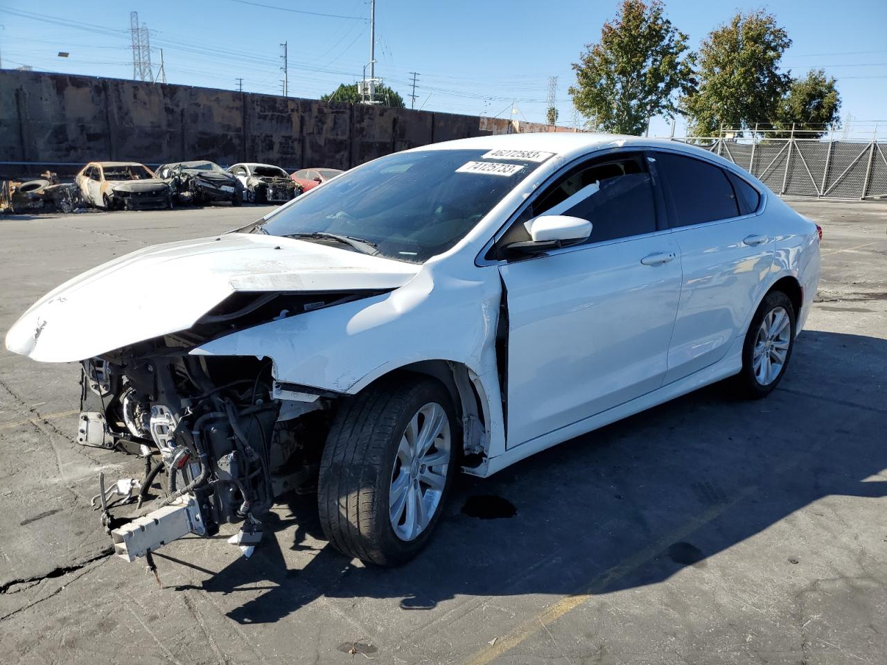 Изображение 1 2015 CHRYSLER 200 LIMITED 2015 с VIN 1C3CCCAB1FN654916