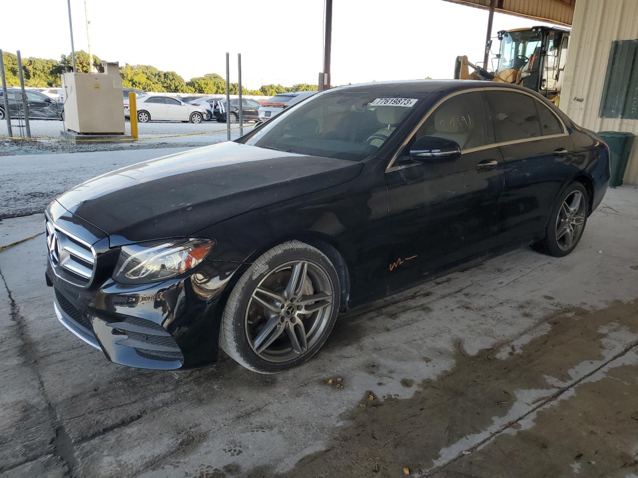 Obraz 1 z 2020 MERCEDES-BENZ E 350 2020 z VIN W1KZF8DB0LA829767