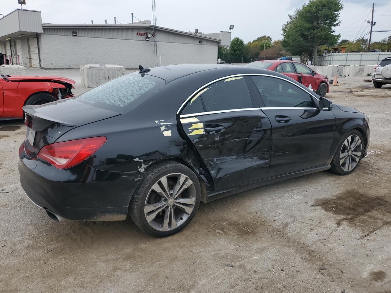 Obraz 3 z 2014 MERCEDES-BENZ CLA 250 2014 z VIN WDDSJ4EB3EN032934