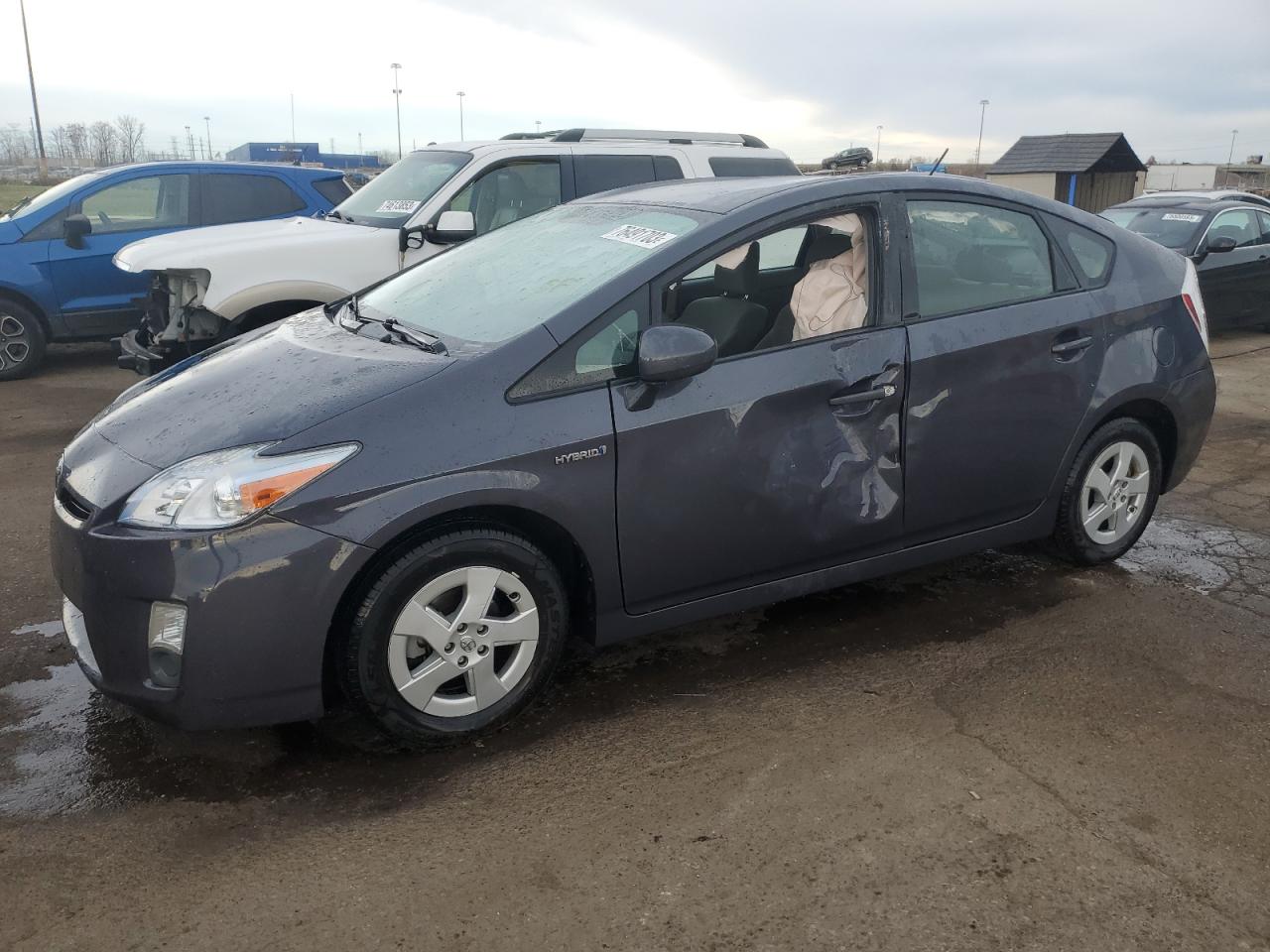 Image 1 of 2011 TOYOTA PRIUS  2011 with VIN JTDKN3DU7B0295741