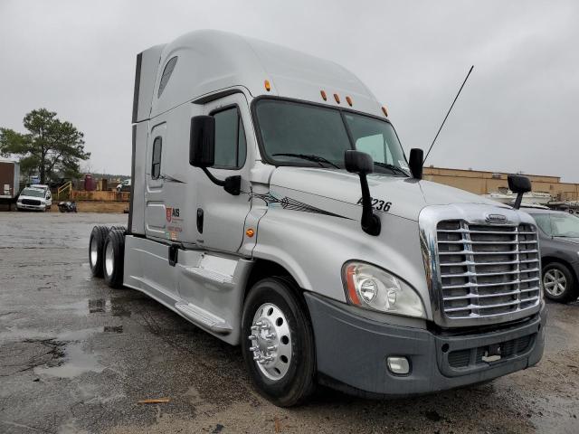 Изображение 1 2015 FREIGHTLINER CASCADIA 125  2015 с VIN 3AKJGLD56FSFN3752