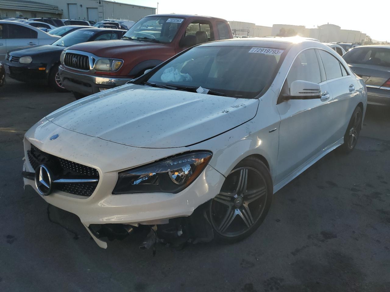 Image 1 of 2015 MERCEDES-BENZ CLA 250 4MATIC 2015 with VIN WDDSJ4GB1FN195807