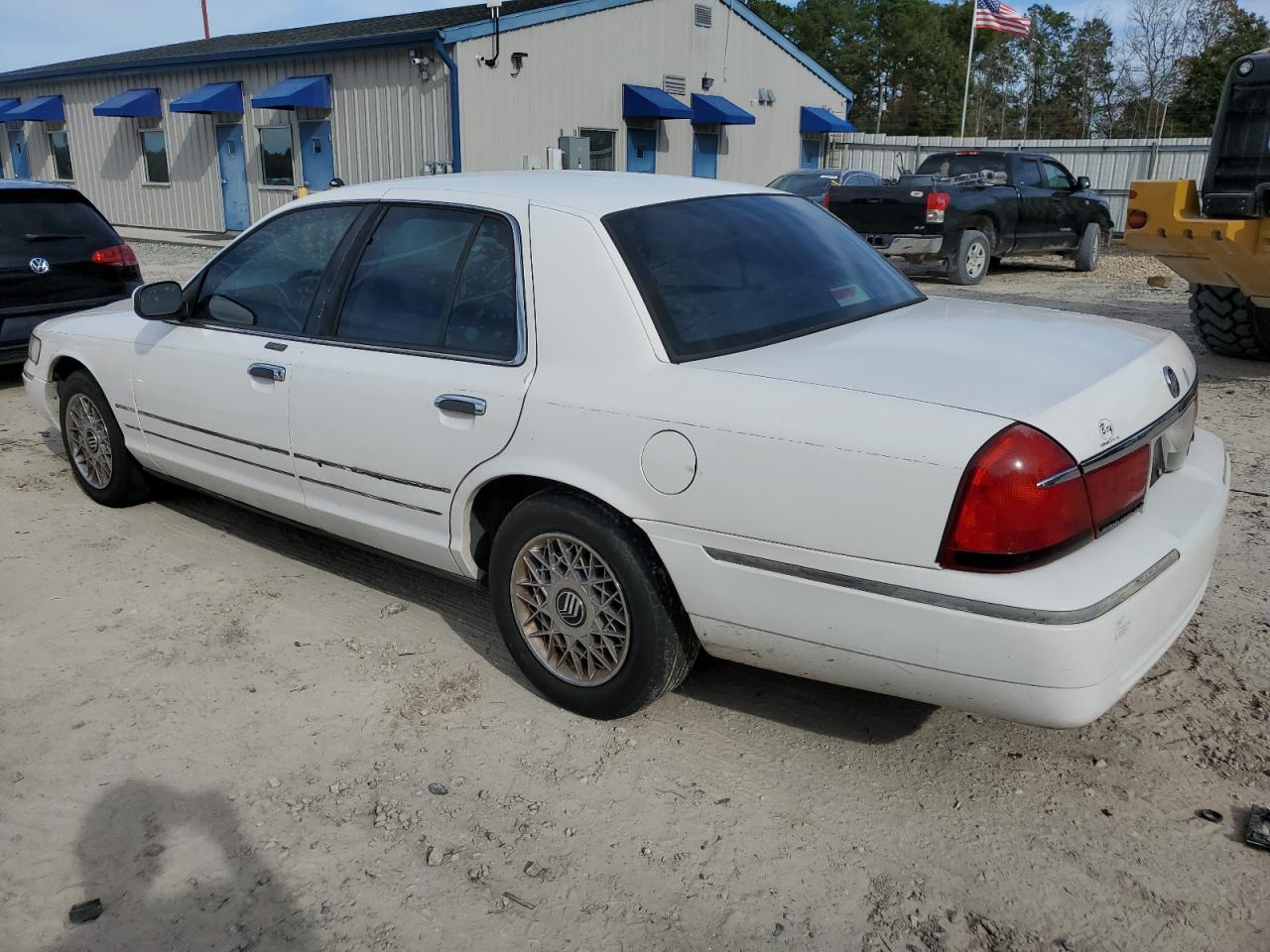 Obraz 2 z 1998 MERCURY GRAND MARQUIS GS 1998 z VIN 2MEFM74W6WX676306