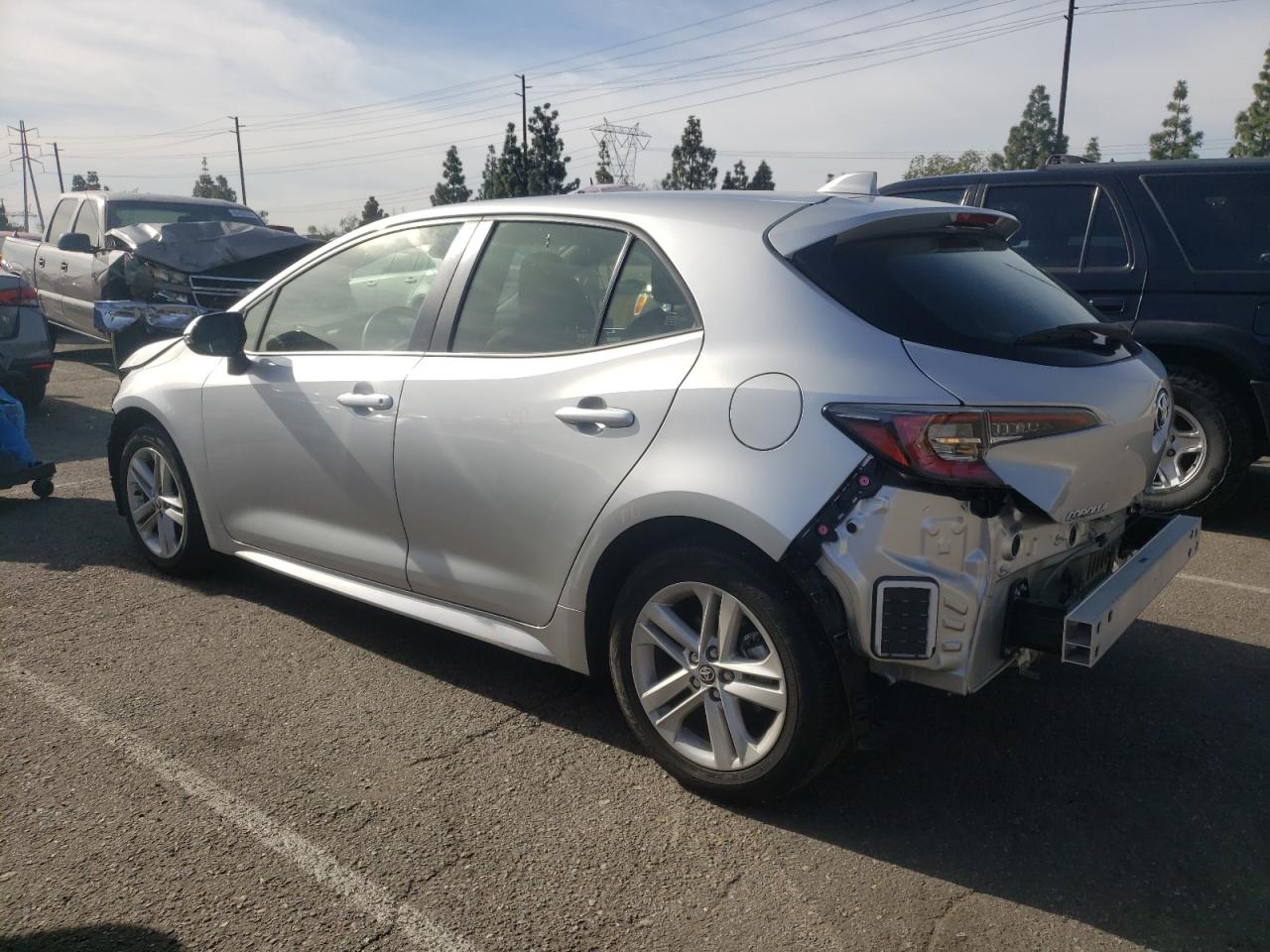 Obraz 2 z 2019 TOYOTA COROLLA SE 2019 z VIN JTNK4RBE8K3013618