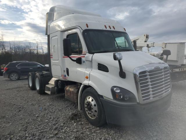 Obraz 1 z 2017 FREIGHTLINER CASCADIA 113  2017 z VIN 3AKJGHDV1HSHZ2741