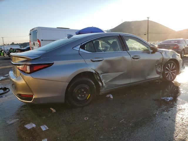 Obraz 3 z 2019 LEXUS ES 300H 2019 z VIN JTHB21B1XK2028229