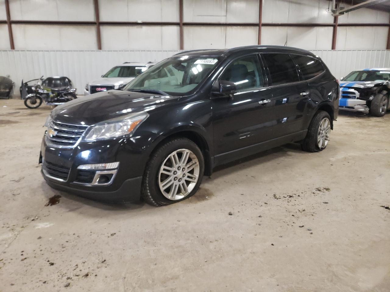 Image 1 of 2015 CHEVROLET TRAVERSE LT 2015 with VIN 1GNKRGKD3FJ155336