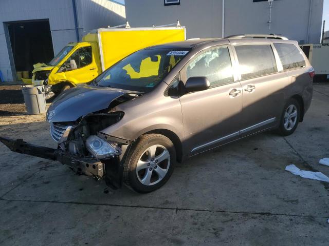 Obraz 2016 TOYOTA SIENNA LE 2016