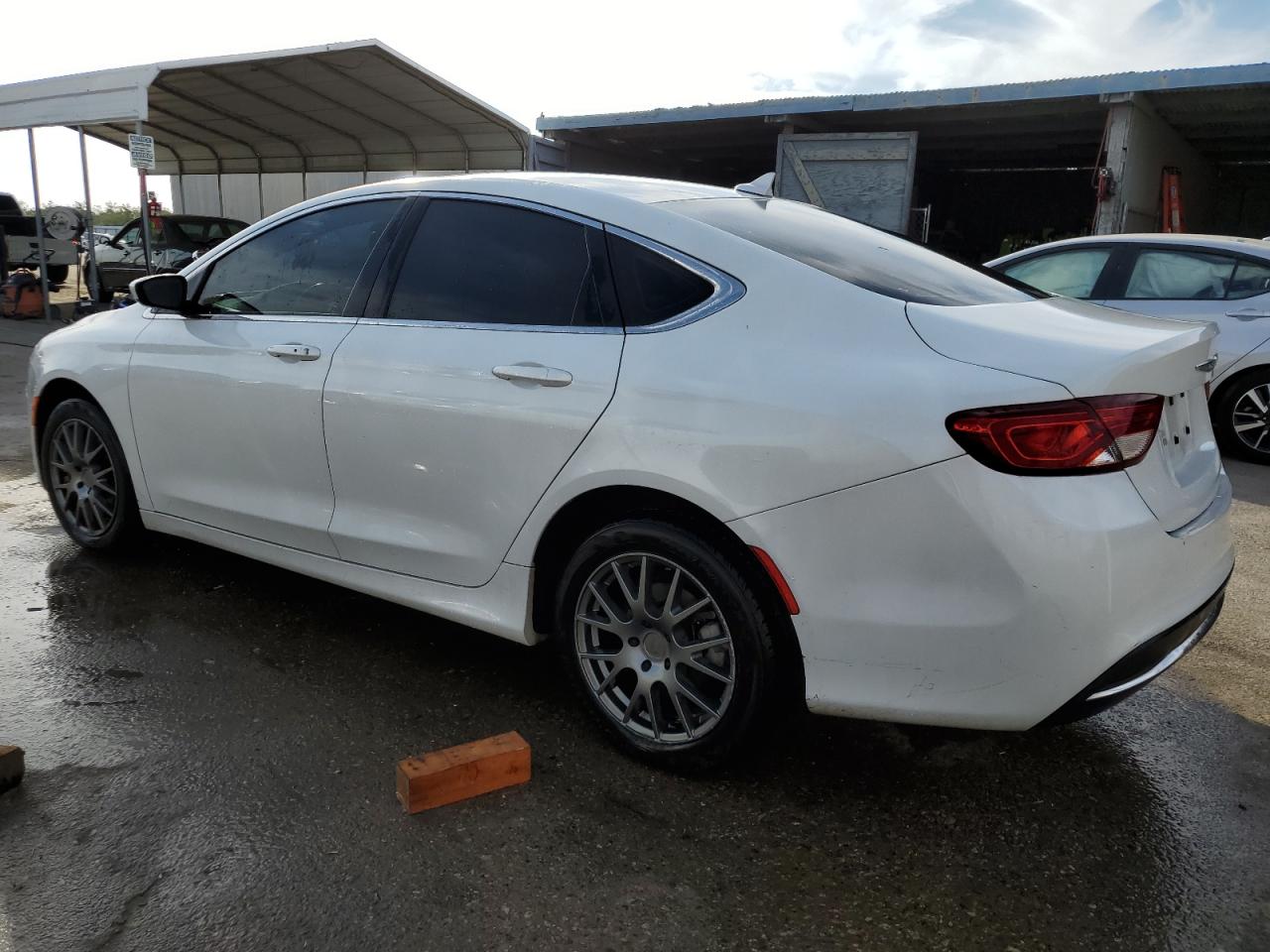 Image 2 of 2015 CHRYSLER 200 LIMITED 2015 with VIN 1C3CCCAB5FN726622
