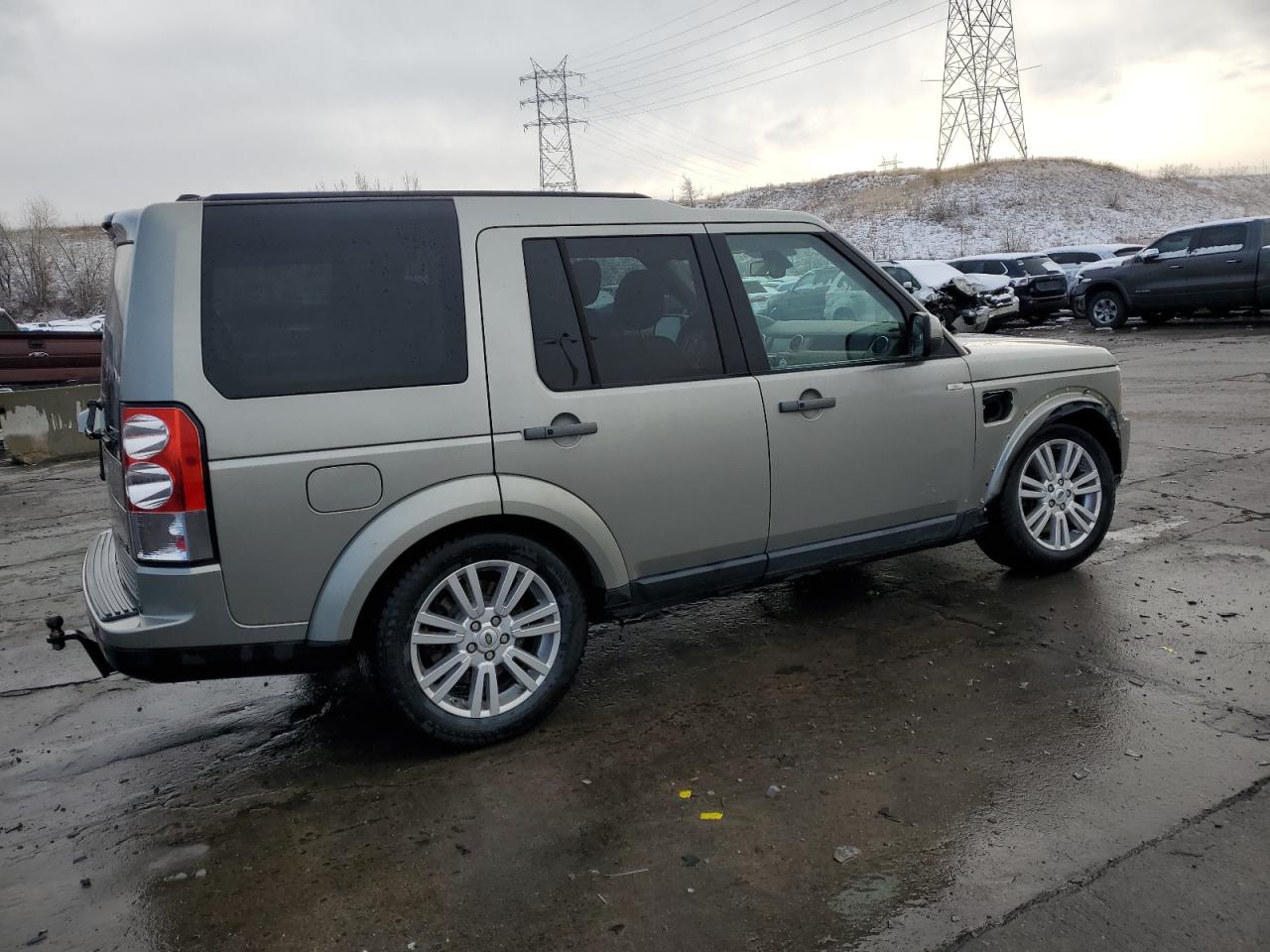 Image 3 of 2010 LAND ROVER LR4 HSE LUXURY 2010 with VIN SALAK2D43AA522651