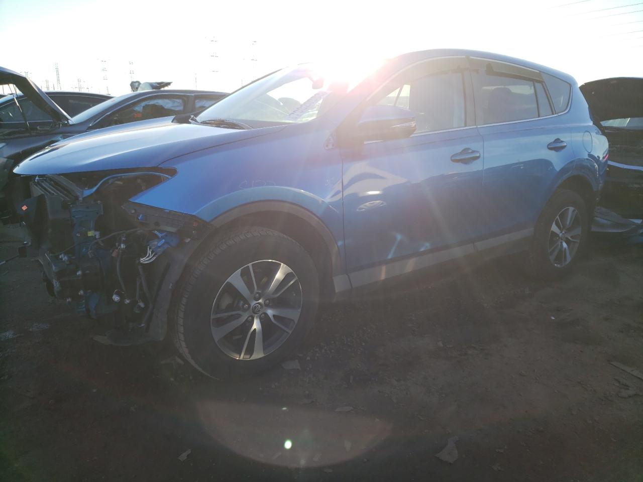 2016 TOYOTA RAV4 XLE 2016 image
