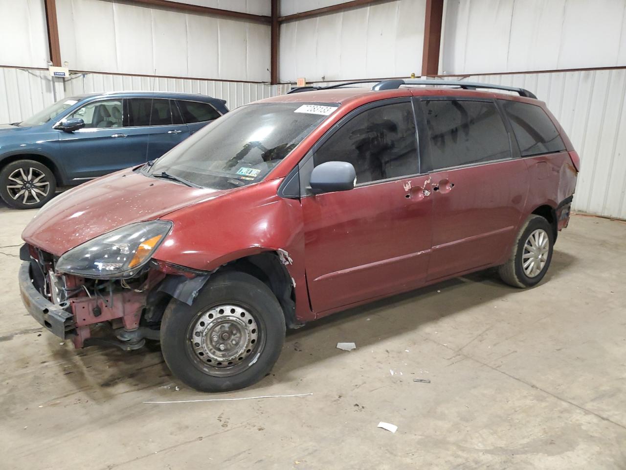 Image 1 of 2004 TOYOTA SIENNA CE 2004 with VIN 5TDZA23CX4S164588