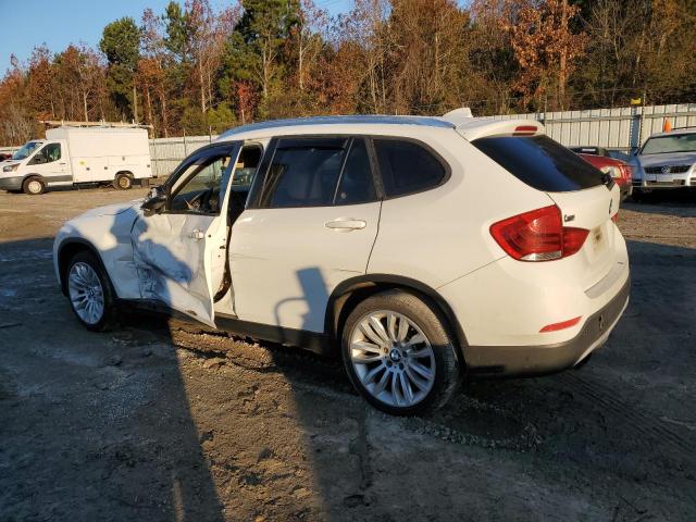 Obraz 2 z 2014 BMW X1 SDRIVE28I 2014 z VIN WBAVM1C54EVW48665