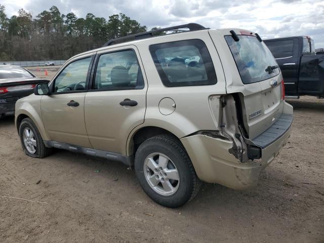 Obraz 2 z 2010 FORD ESCAPE XLS 2010 z VIN 1FMCU0C77AKA31595