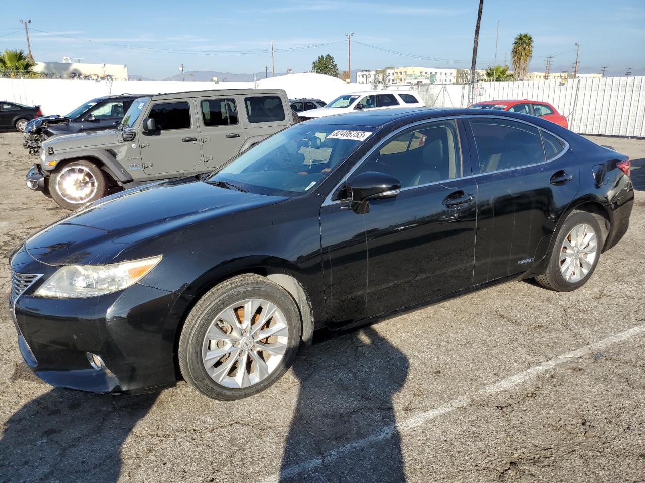 Image 1 of 2014 LEXUS ES 300H 2014 with VIN JTHBW1GG5E2055408