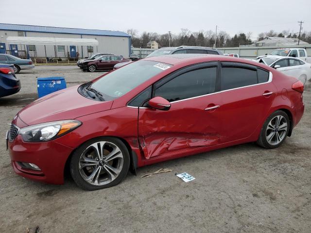 Image 1 of 2016 KIA FORTE EX 2016 with VIN KNAFZ4A80G5571915