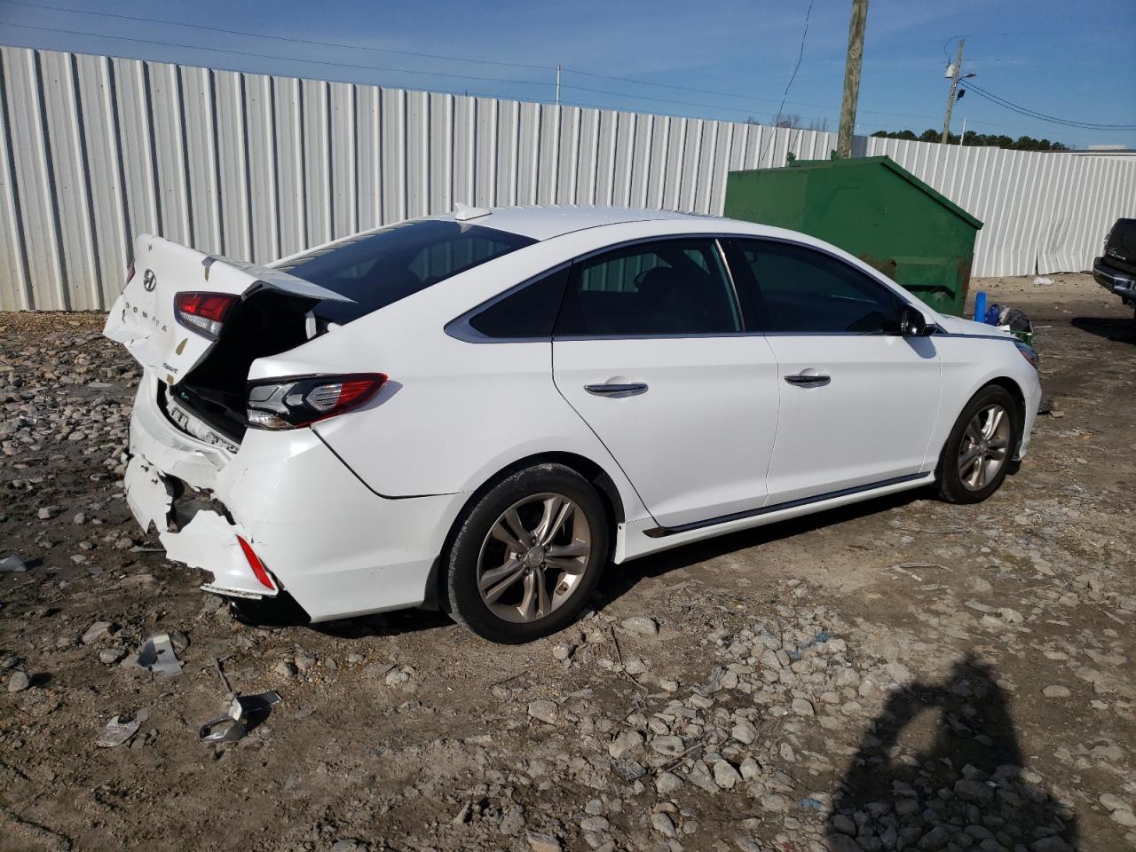 Image 3 of 2018 HYUNDAI SONATA SPORT 2018 with VIN 5NPE34AF6JH687013