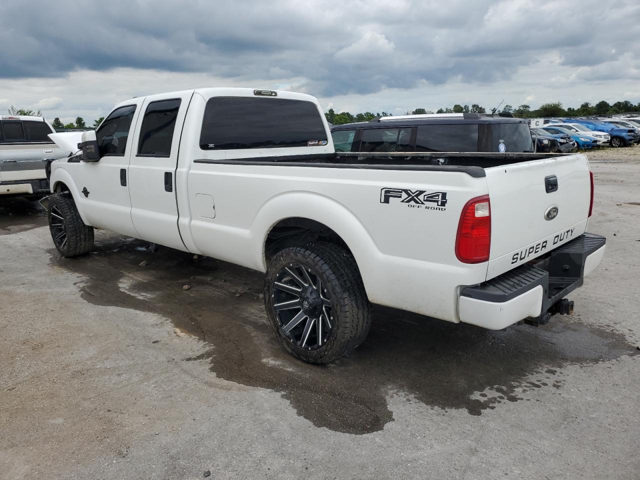 Image 2 of Ford F350 Super Duty 2011 with VIN 1FT8W3AT8BEA78219