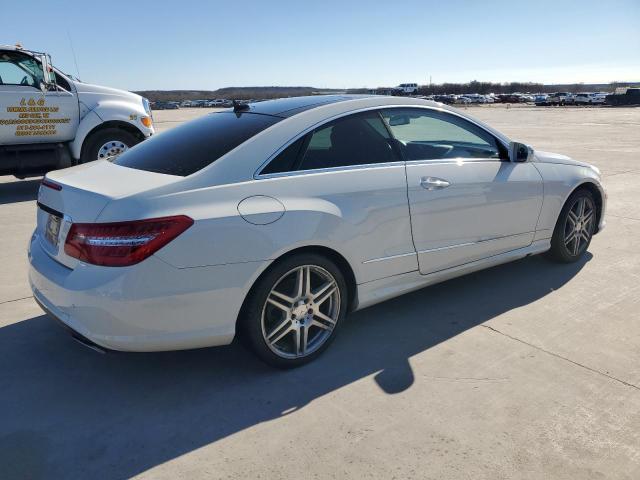 Obraz 3 z 2010 MERCEDES-BENZ E 550 2010 z VIN WDDKJ7CB7AF009911