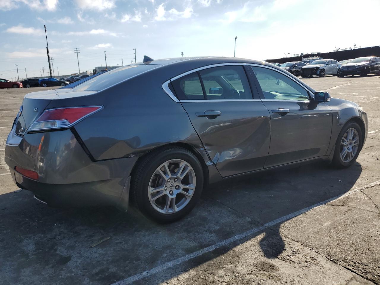 Obraz 3 z 2010 ACURA TL  2010 z VIN 19UUA8F25AA005973