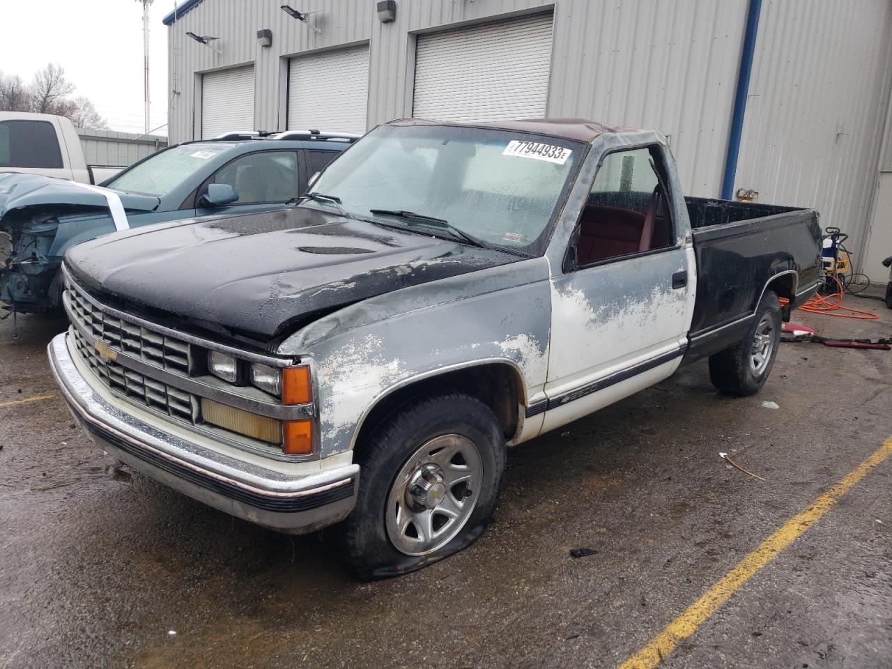 Image 1 of 1988 CHEVROLET GMT-400 C2500 1988 with VIN 2GCFC24K4J1107857