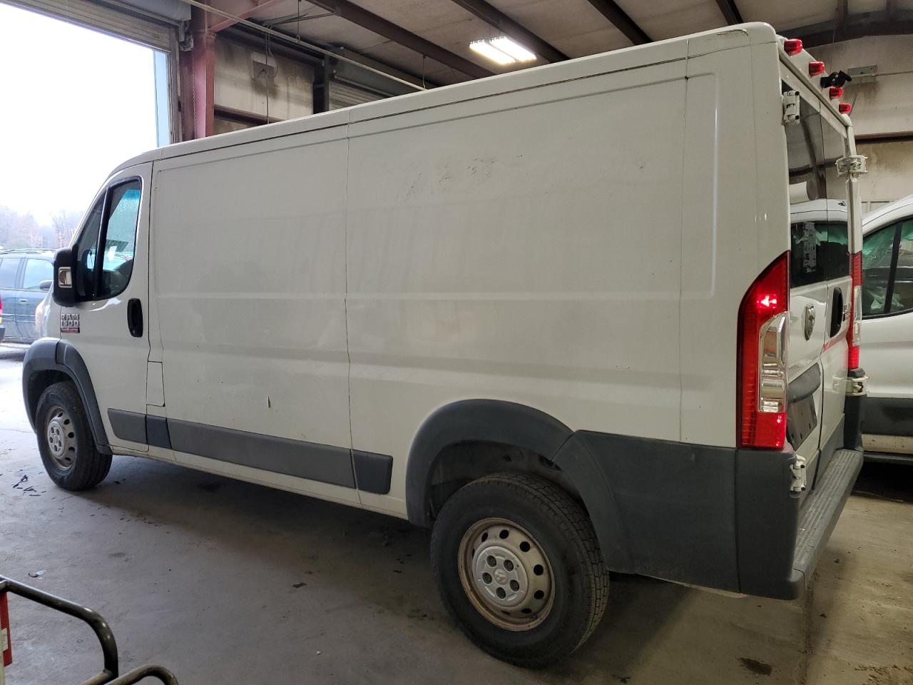 Изображение 2 2016 RAM PROMASTER 1500 1500 STANDARD 2016 с VIN 3C6TRVAG7GE105056
