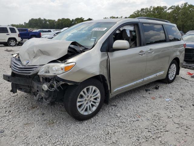 2017 TOYOTA SIENNA XLE 2017 image