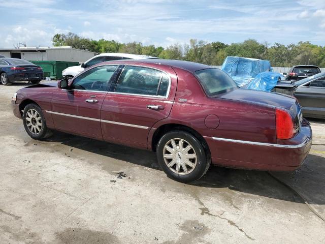 Изображение 2 2007 LINCOLN TOWN CAR SIGNATURE LIMITED 2007 с VIN 1LNHM82V67Y629820