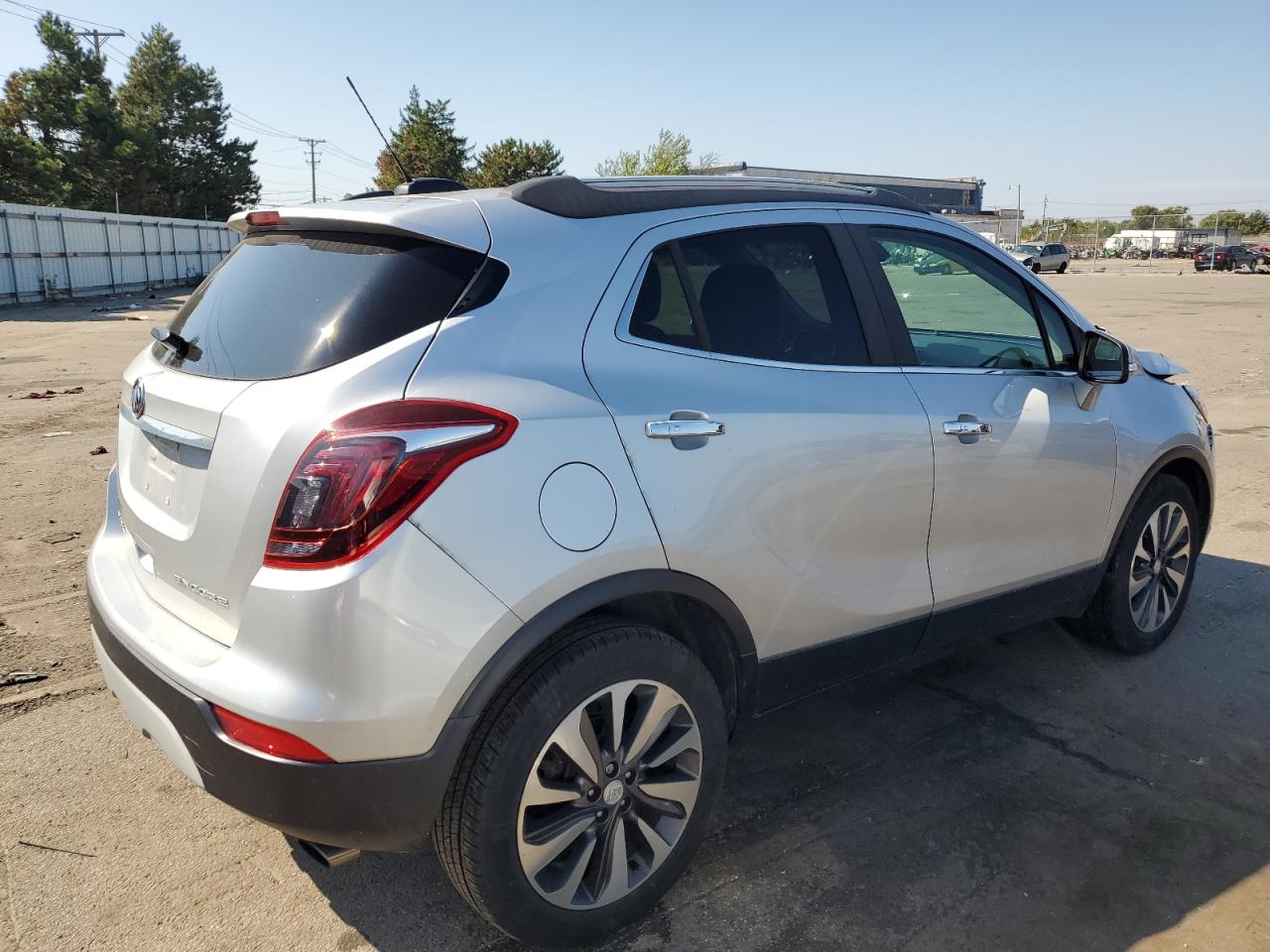 Obraz 3 z 2017 BUICK ENCORE PREFERRED II 2017 z VIN KL4CJBSB3HB200675