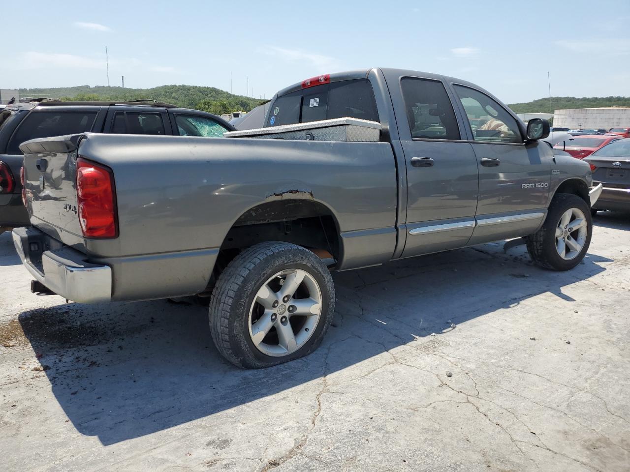 Image 3 of 2007 DODGE RAM 1500 ST 2007 with VIN 1D7HU18207S239815