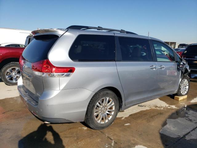Obraz 3 z 2014 TOYOTA SIENNA XLE 2014 z VIN 5TDYK3DCXES509665