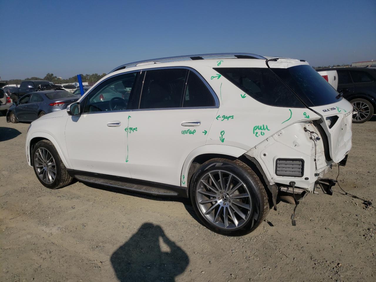 Image 2 of 2021 MERCEDES-BENZ GLE 350 4MATIC 2021 with VIN 4JGFB4KB6MA408914