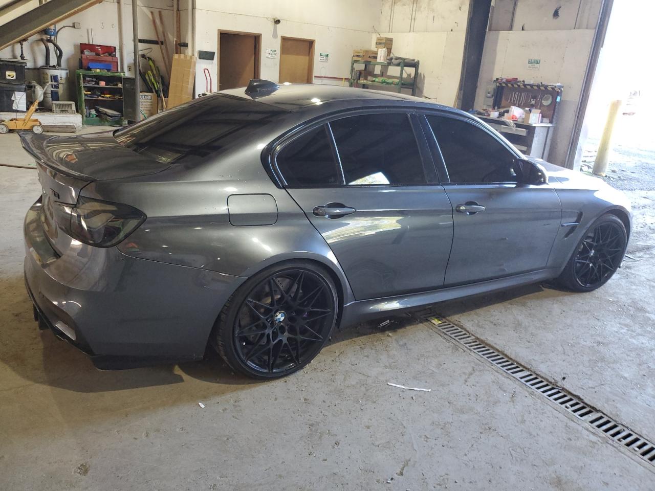 Obraz 3 z 2018 BMW M3  2018 z VIN WBS8M9C52J5K98938