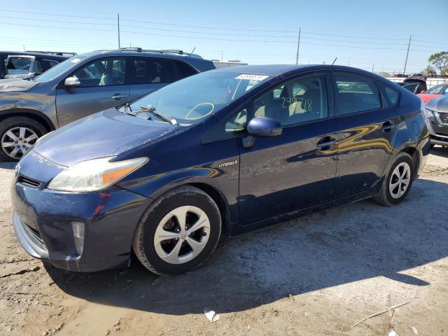 Image 1 of 2013 TOYOTA PRIUS  2013 with VIN JTDKN3DU1D1633146