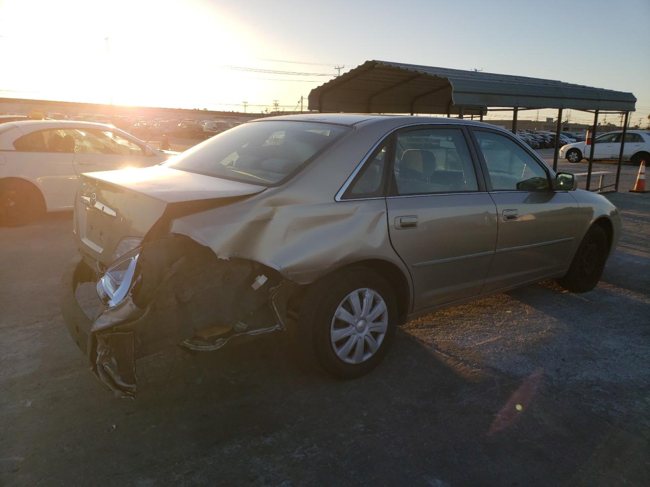 Obraz 3 z 2002 TOYOTA AVALON XL 2002 z VIN 4T1BF28BX2U222920