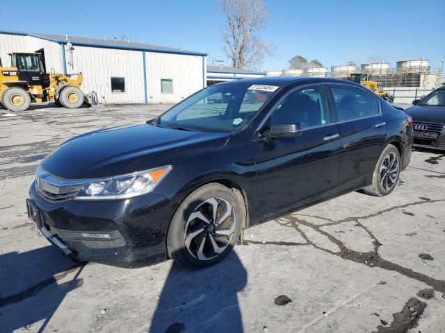 Image 1 of 2017 HONDA ACCORD EX 2017 with VIN 1HGCR2F70HA006472