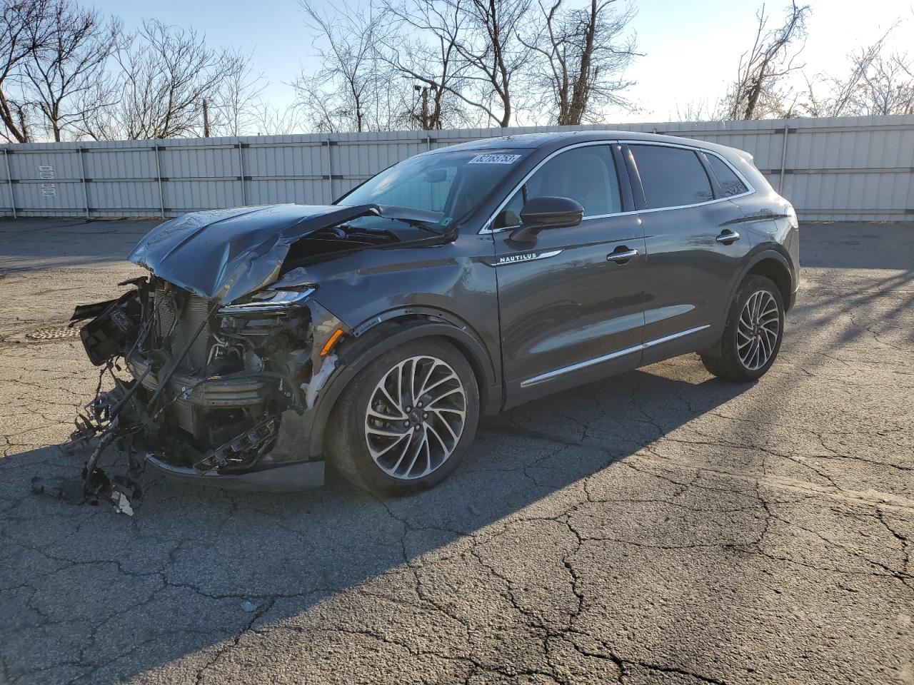 Изображение 1 2019 LINCOLN NAUTILUS RESERVE 2019 с VIN 2LMPJ8L94KBL36241